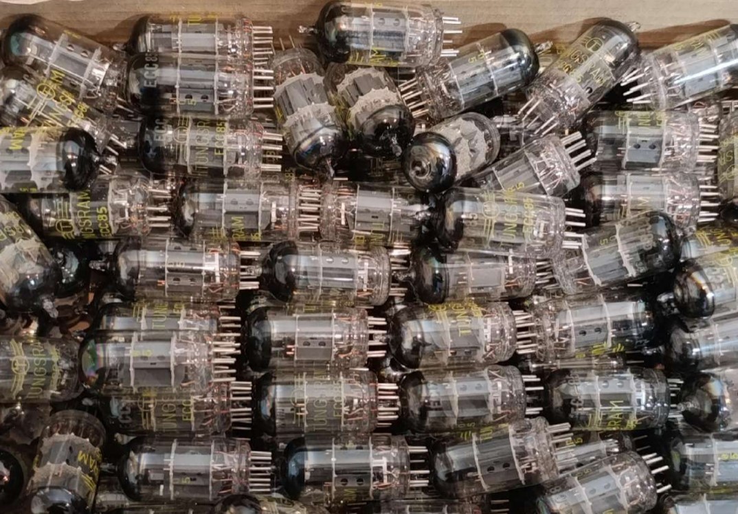 4pcs. ECC85 TUNGSRAM HUNGARY Audio Dual TRIODE TUBE 6AQ8 1959 year