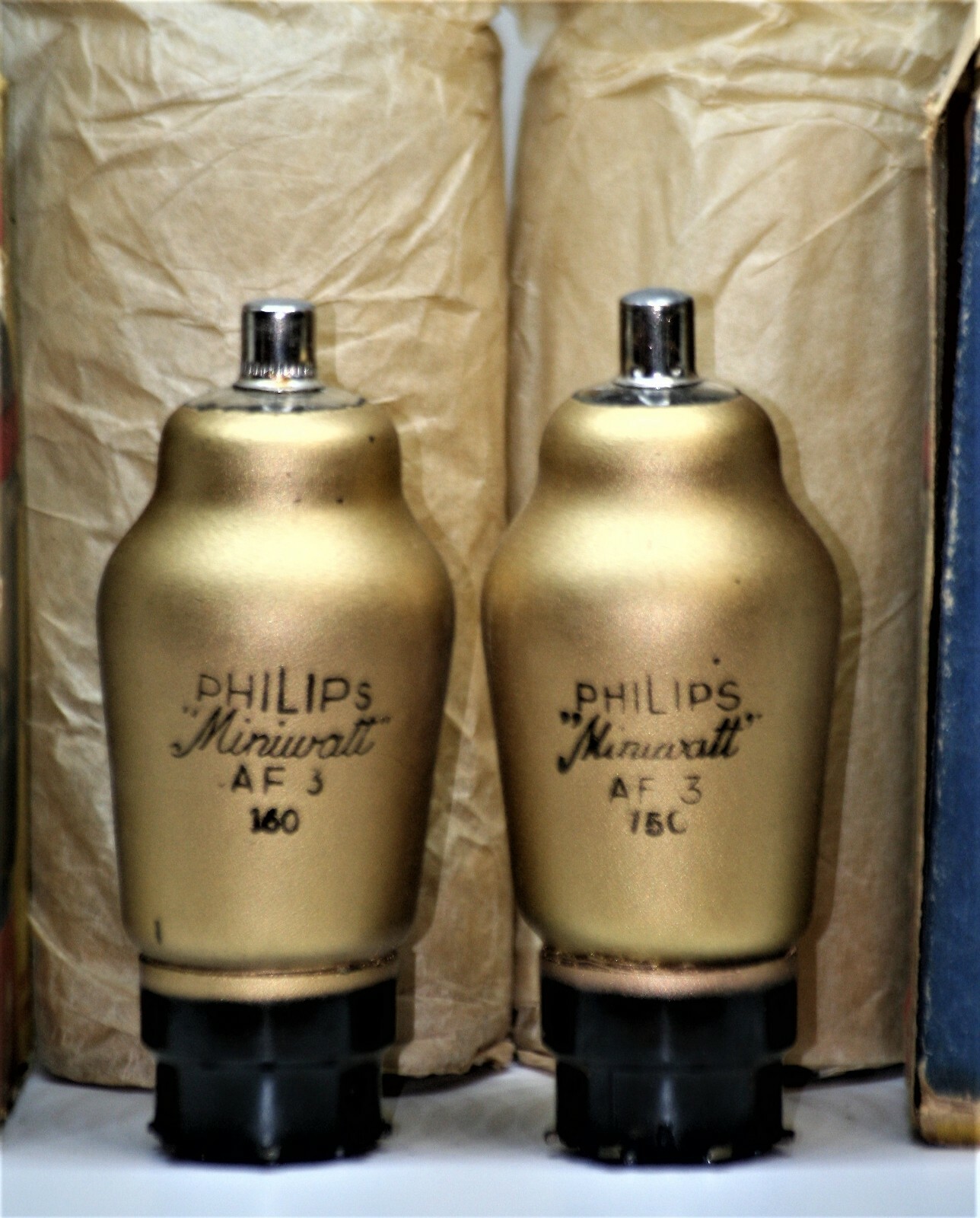 WE33 AF3 VALVOLA NOS PHILIPS ITALIA MONZA TUBE VALVE LAMPE röhre RADIO A VALVOLE