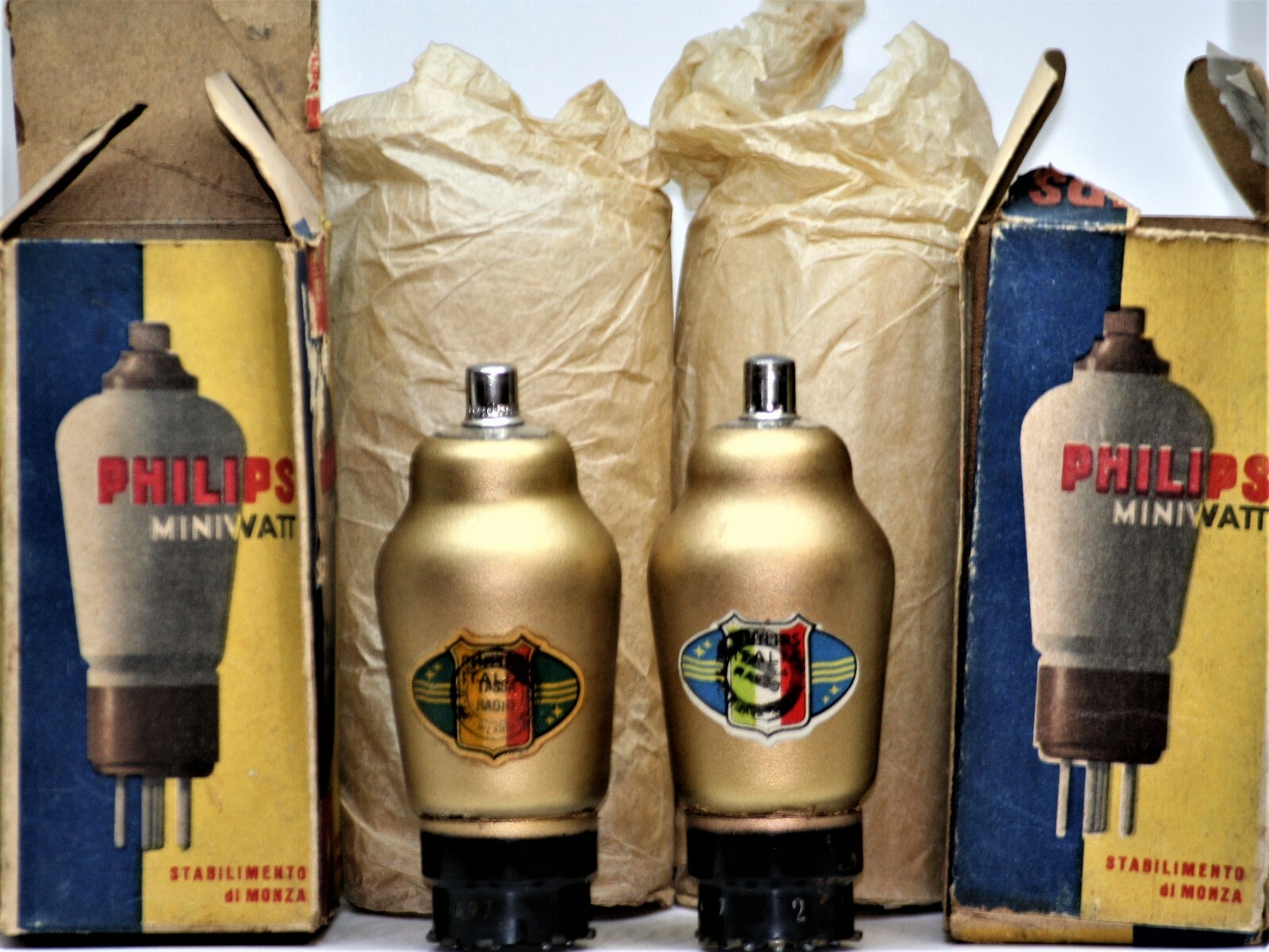 WE33 AF3 VALVOLA NOS PHILIPS ITALIA MONZA TUBE VALVE LAMPE röhre RADIO A VALVOLE