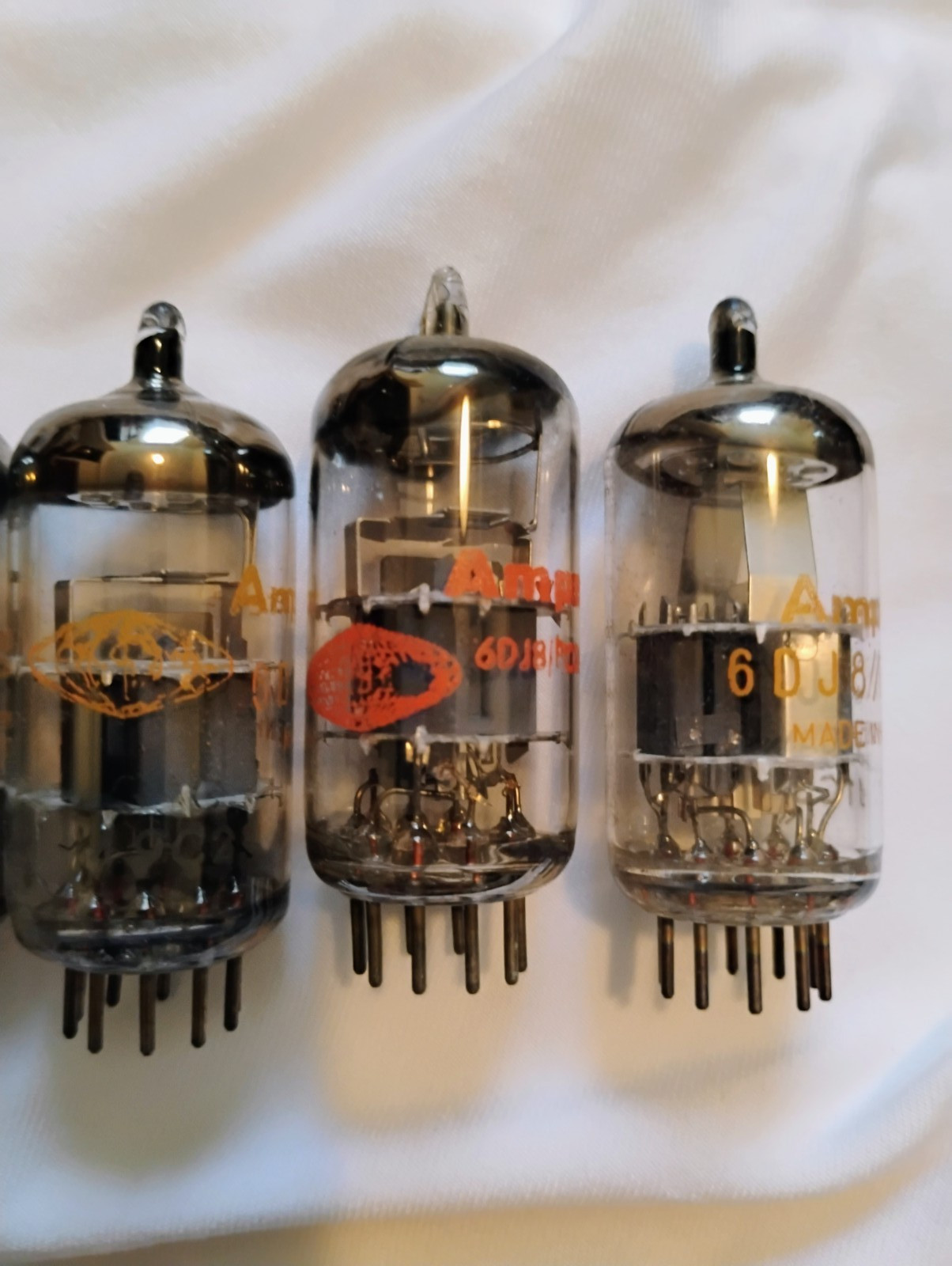 8-Amperex 6DJ8 ECC88 Vintage Electronic Preamp Tubes