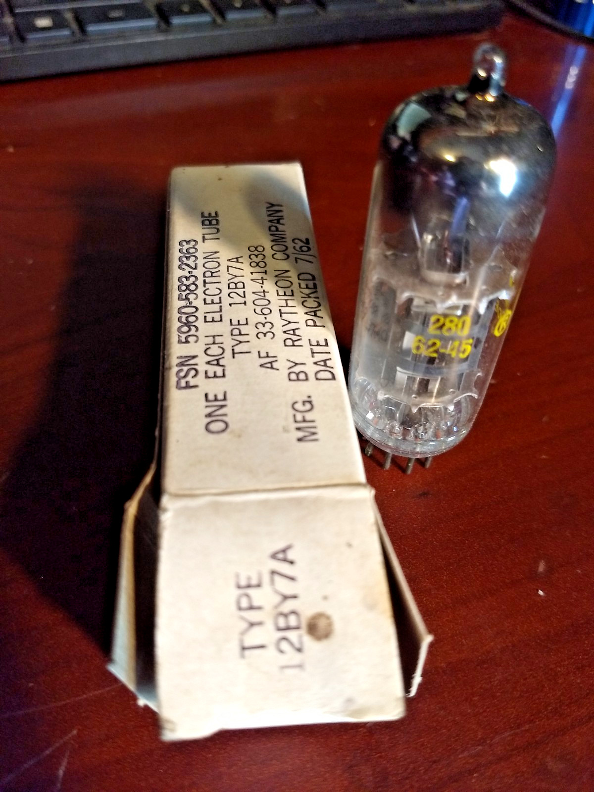 1 -Raytheon 12BY7A Electron Vacuum Audio Tube FSN 5960-583-2363 Made in USA 7/62