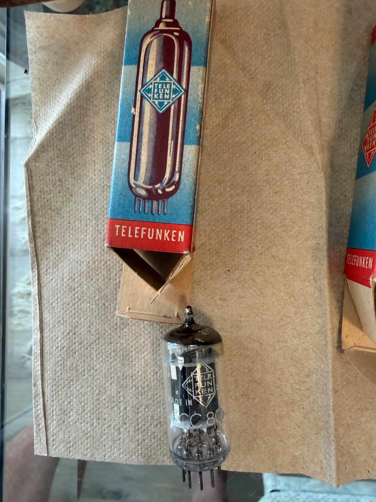 MATCHED (100%) PAIR NOS TELEFUNKEN ECC802S 6189 12AU7 ECC82 VINTAGE TUBES