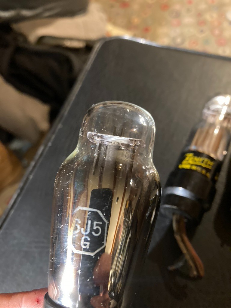 Lot of 8 6f6g Coke bottle 1940’s Radio Vacuum tubes Zenith USA WW2 Era Glass