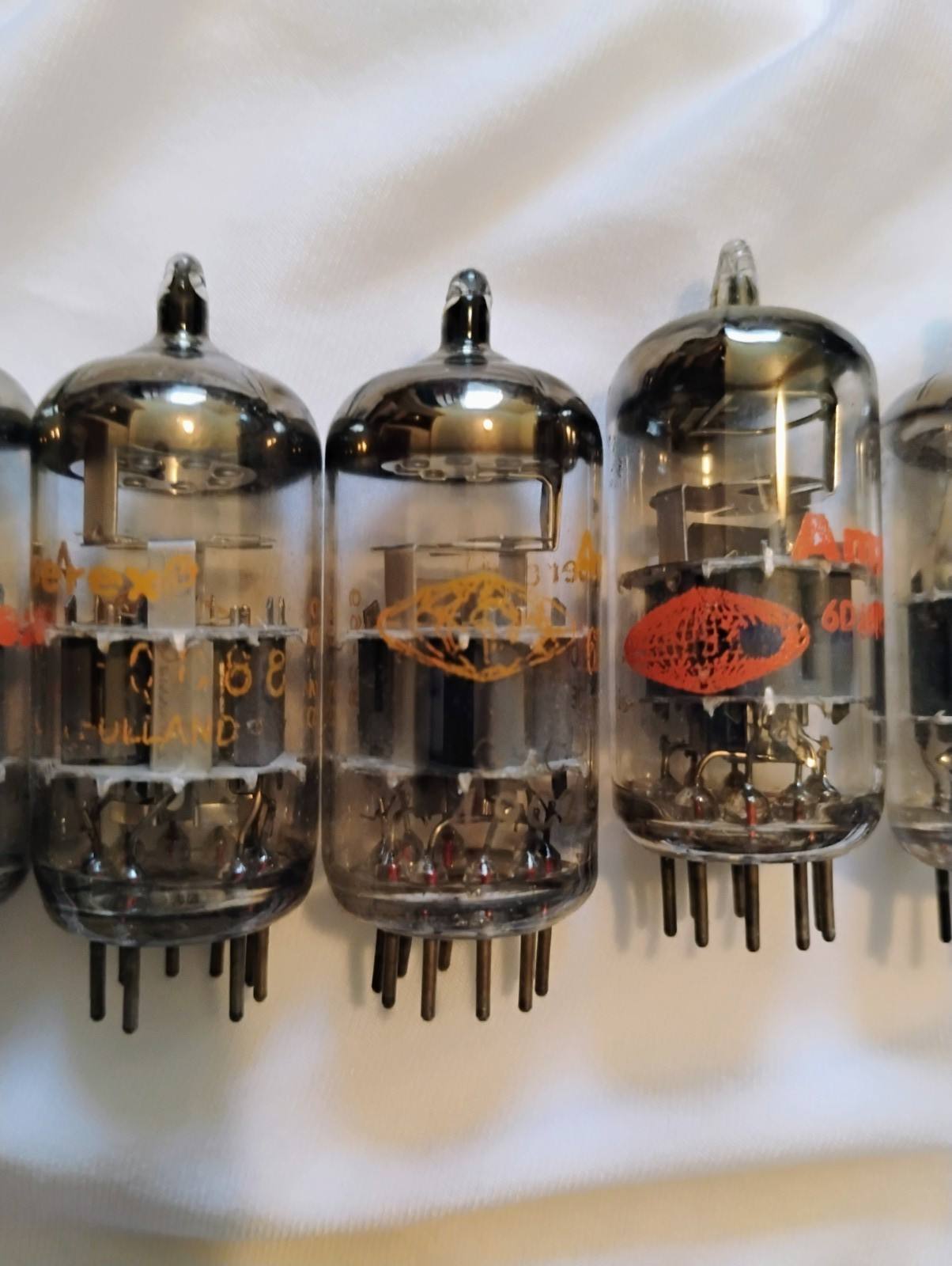 8-Amperex 6DJ8 ECC88 Vintage Electronic Preamp Tubes