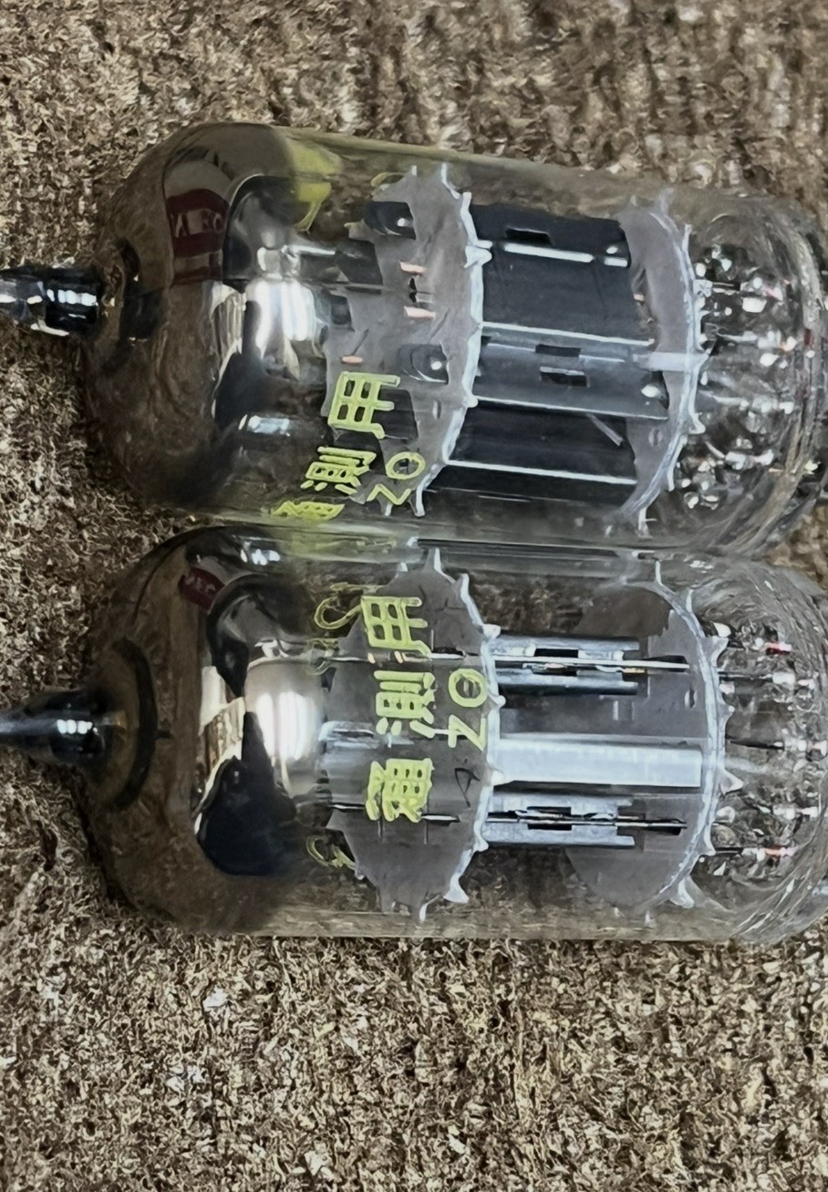 V- RARE NOS NIB PERFECT MATCH PAIR 12RLL3 12AT7 12AV7 ECC81 TUBES TRIPLE PLATES