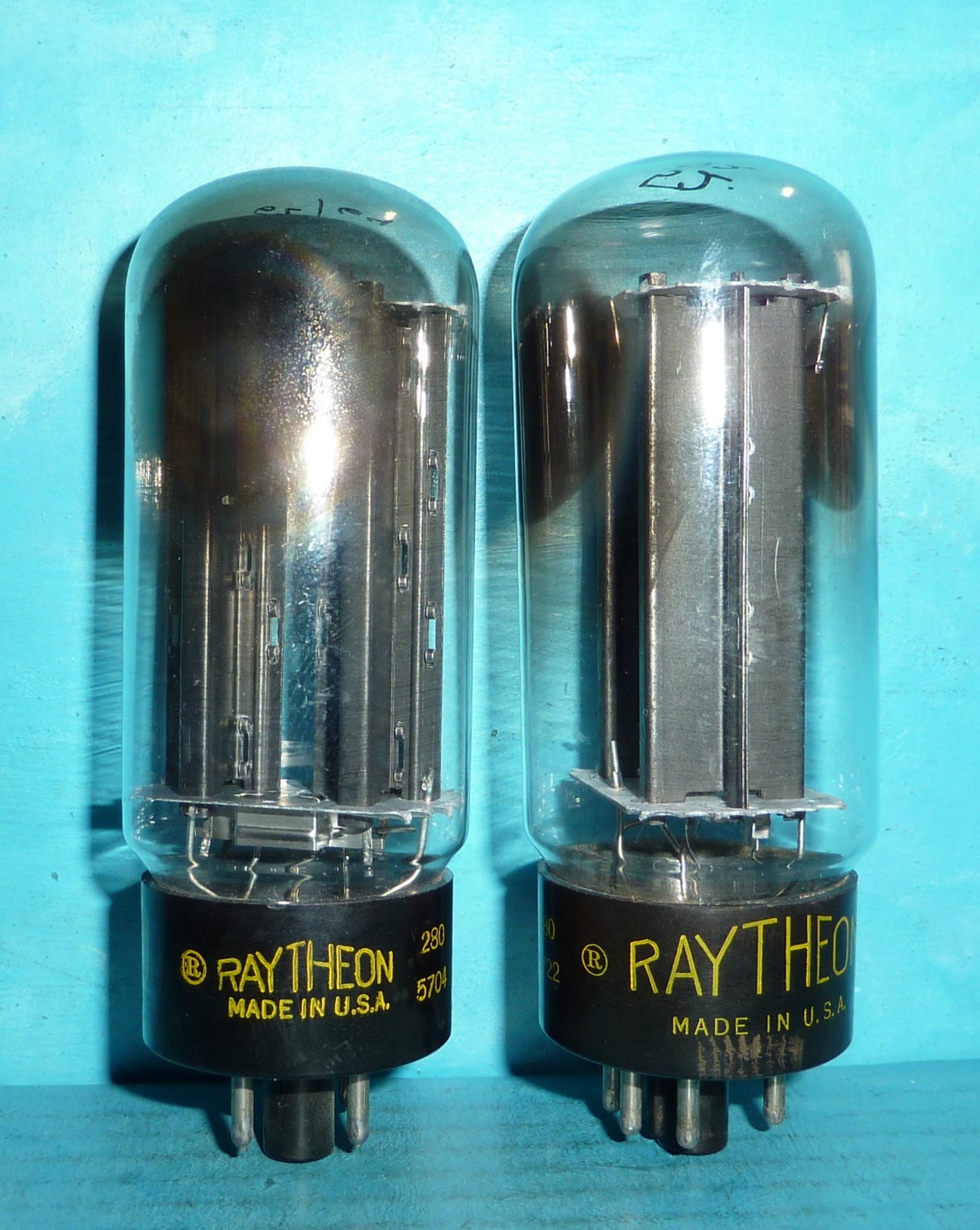 2 Raytheon 5U4GA Rectifier Tubes Black Plates Dual Hanging D Getters Tested