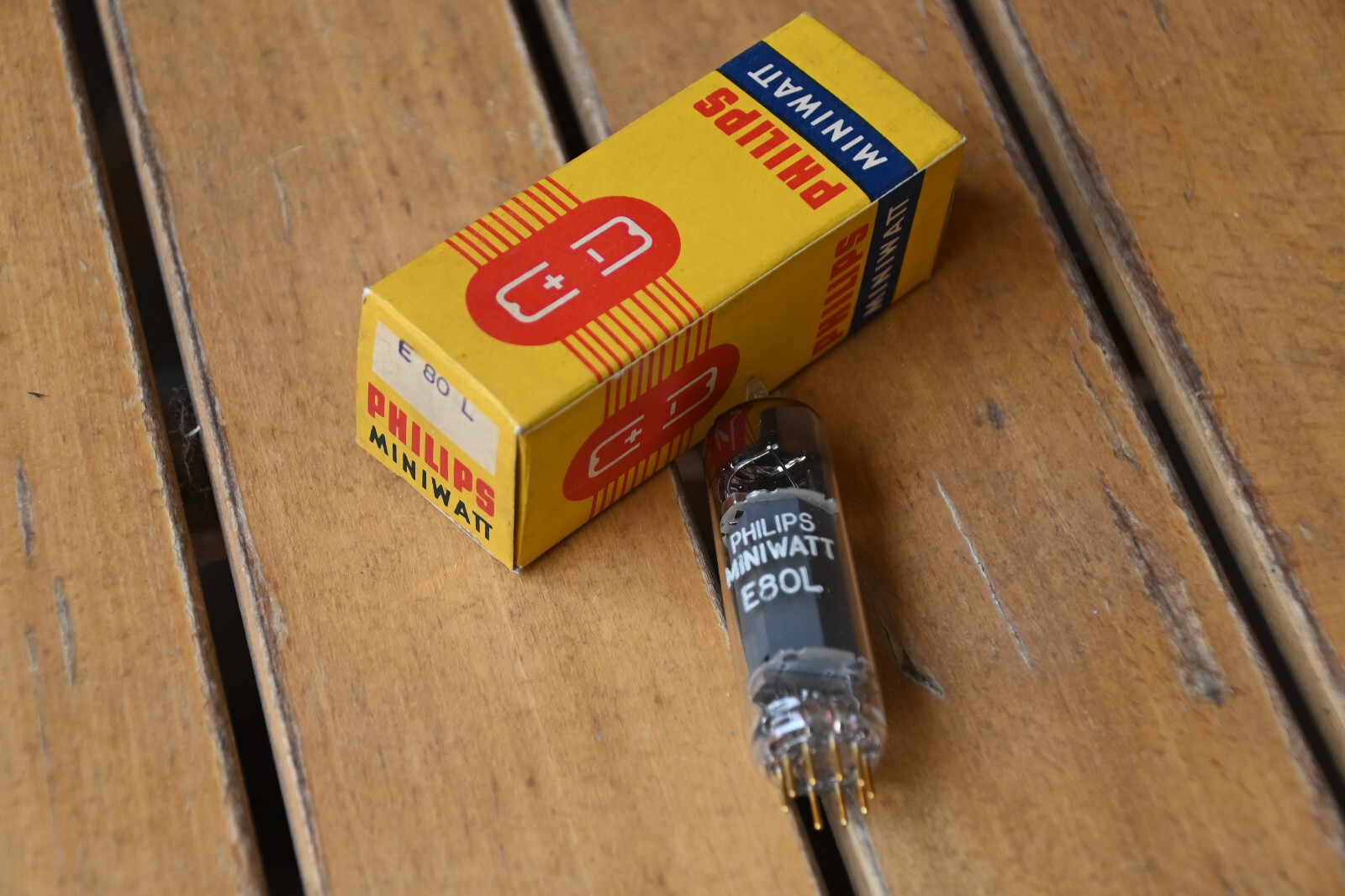 Philips Miniwatt E80L SQ Valve / Tube