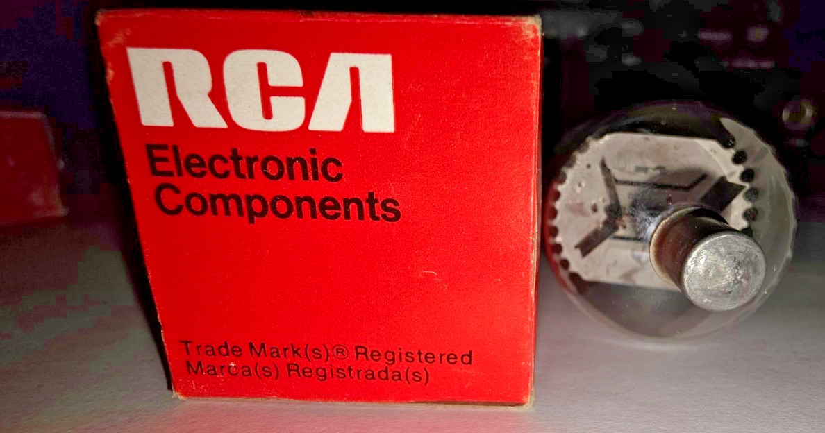NOS 6JE6A Electron Tube – Japan Made – RCA Box – Compatible 6JE6C / 6MJ6 / 6LQ6