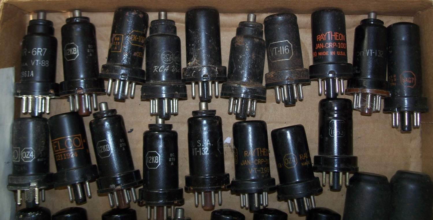 Lot (50+) tubes,USED,radio,amp,glass bottle,metal can,octal,antique,12A8,0Z4,+++