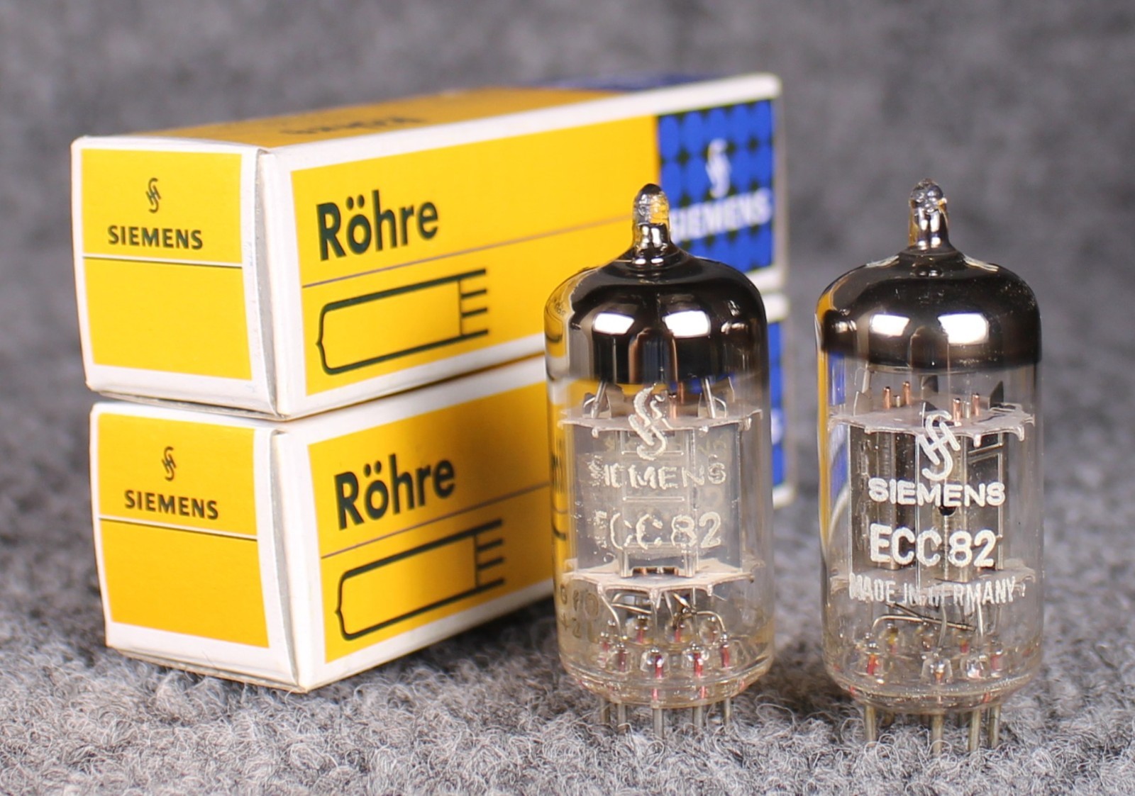 (2) MATCHED Siemens Silver/Chrome Plate 12AU7/ECC82 Tubes ~ Test @ 106%+!