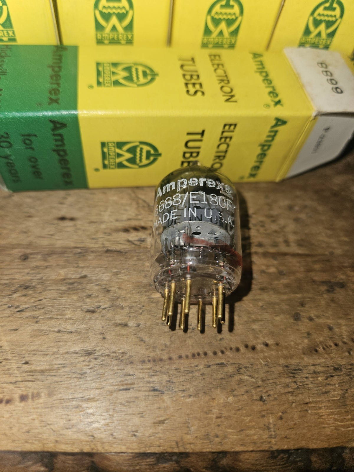 VINTAGE SLEEVE OF 5 NOS AMPEREX PQ 6688/E180F GOLD PIN TUBES MATCHING CODE DATES