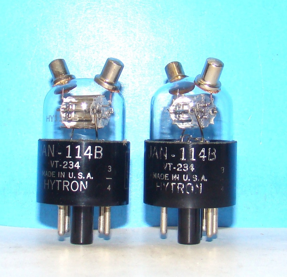 Hytron 114B VT-234 JAN radio audio 2 electron vacuum tube valve display 114-B