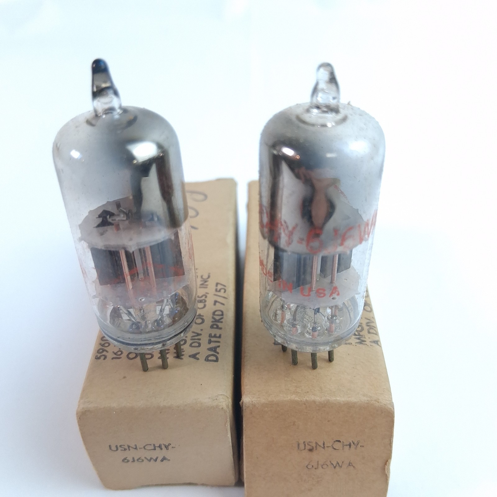 Set of 2 Vtg USN CHY-6J6WA CBS-Hytron Vacuum Tubes Old Stock 1950s US Military