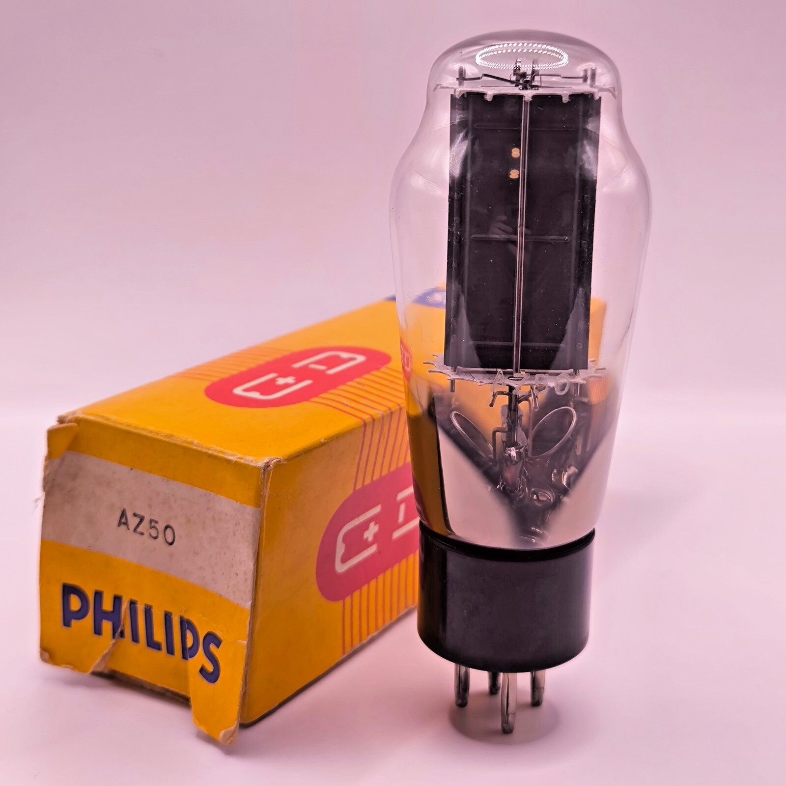 AZ50 CV1264 Philips tube, Mullard Blackburn factory, black base OO getter, NOS