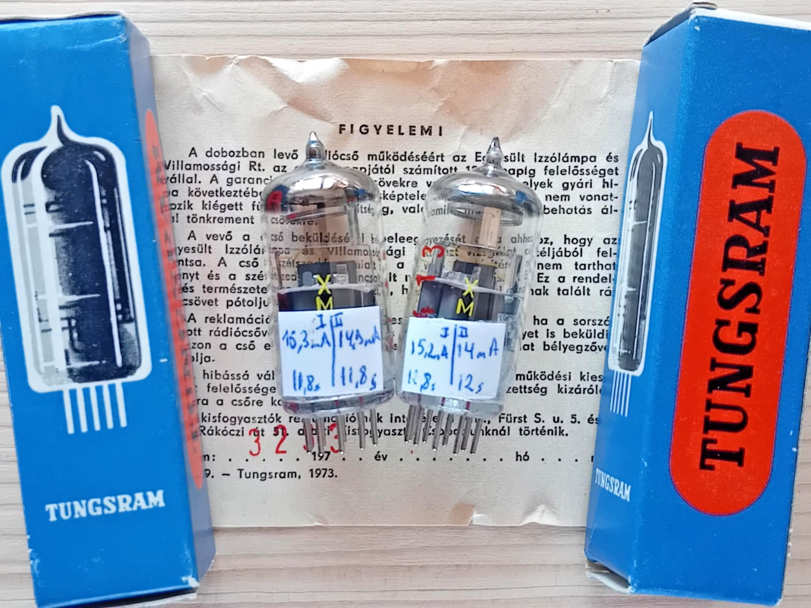 2 X PCC88 Strong Matched TUNGSRAM VHF Vacuum Tubes NEW NOS NIB