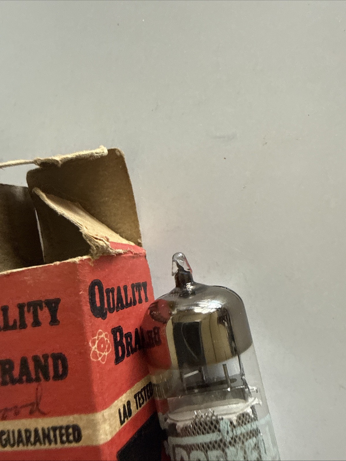 6EJ7 EF184 IEC Mullard Gt Britian NOS Tube
