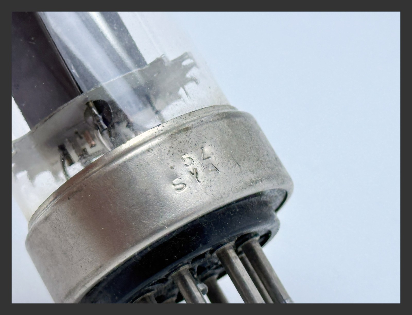 1 x Philips EL34 6CA7 Test MIN. 1950’s 5Z SYA Metal Base Pentode Vacuum Tube