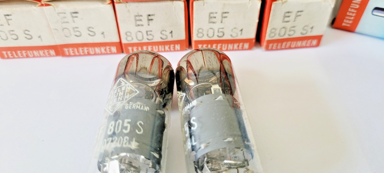 10 X EF805S TELEFUNKEN NOS Tube Röhre Lampe TSF Valvola Valve 진공관 真空管