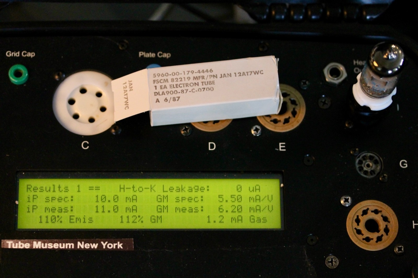 NOS PHILIPS ECG JAN 12AT7WA TESTED BLUE lowNOISE TROPHY-QUALITY SYMMETRICAL TUBE