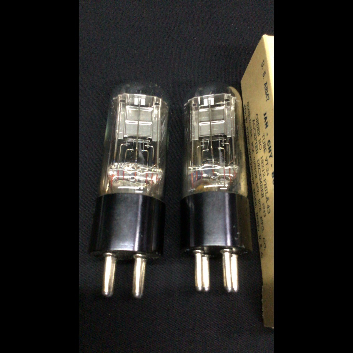 MATCHED NOS Pair HYTRON JAN CHY 864 VT 24 (WD11 Sub) Vacuum Tubes J.9470