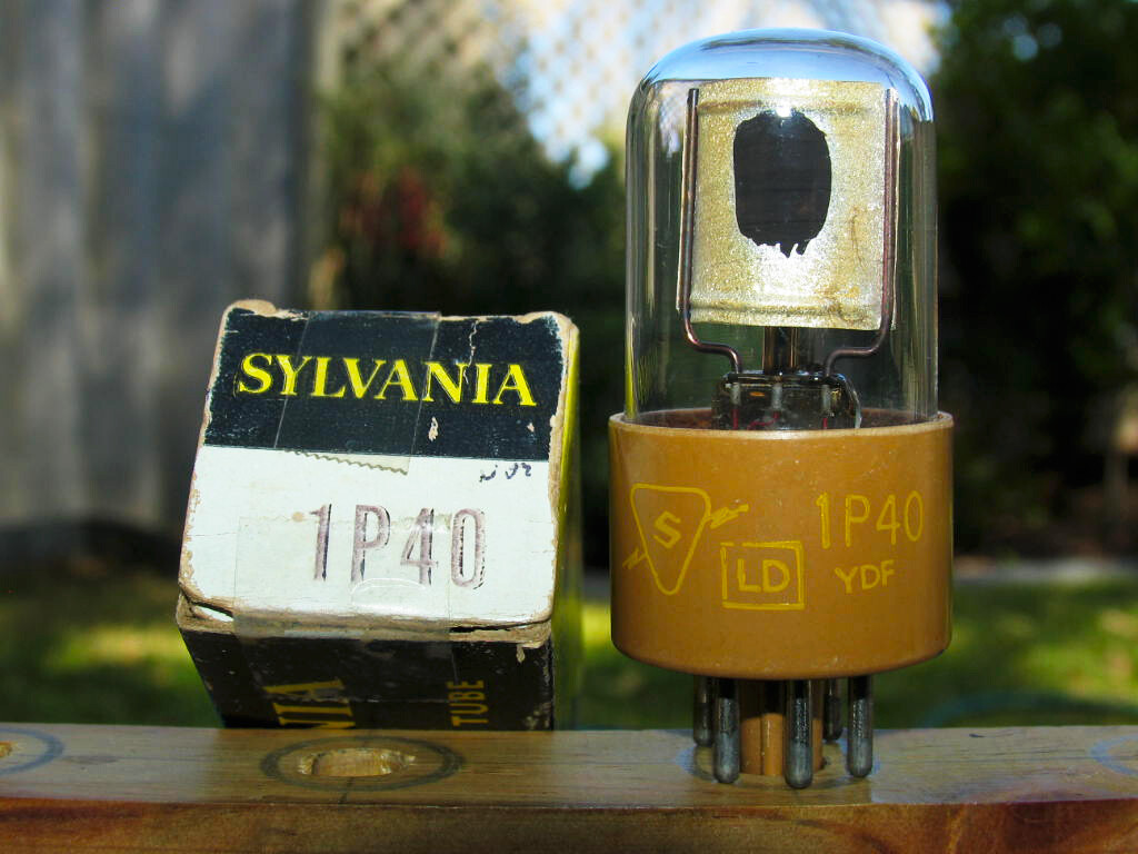 Sylvania USA 1P40 Photocell gas filled red infra-red sensitive NOS NIB tube