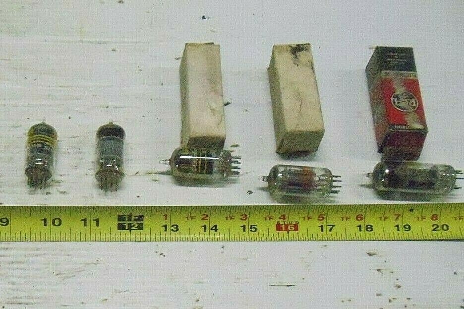 Old Vintage Radio TV Vacuum Electron Tubes 12AX7 12AT7 12AU7 12BH7 Sylvania RCA