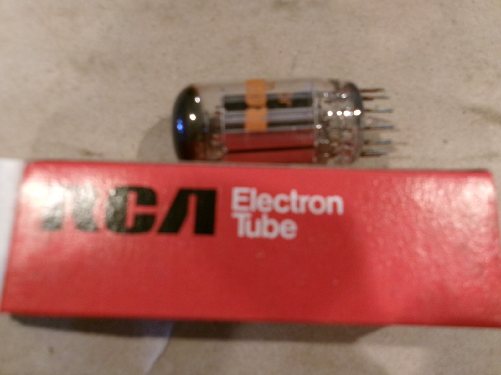 OEM VINTAGE ELECTRONIC TUBE RCA 6Z10/6J10