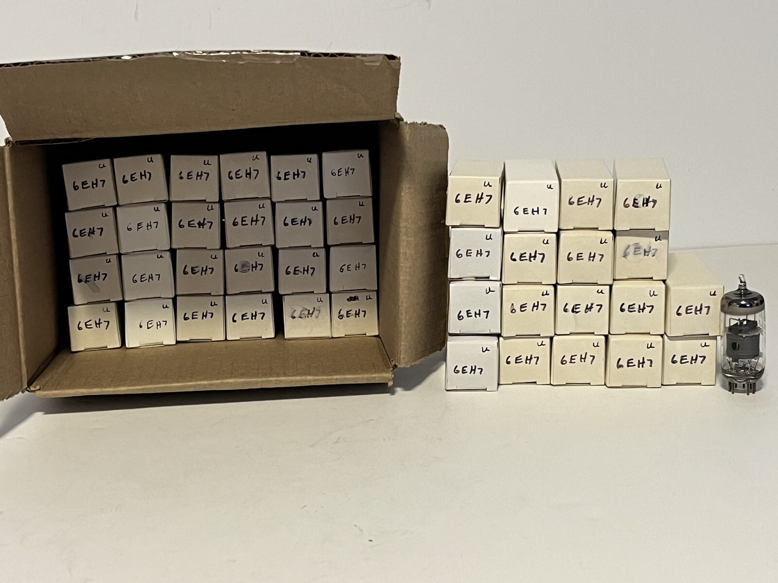 Lot Of Forty Two Unbranded Vintage 6EH7 Vacuum Tubes 42 Tubes