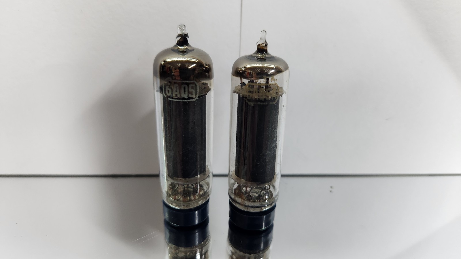 2 RCA 6AQ5 6AQ5A EL90 6P1P MATCHED PAIR Audio Tubes Black Plates Used